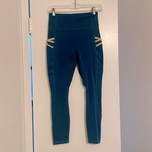 Fabletics 365 motion leggings